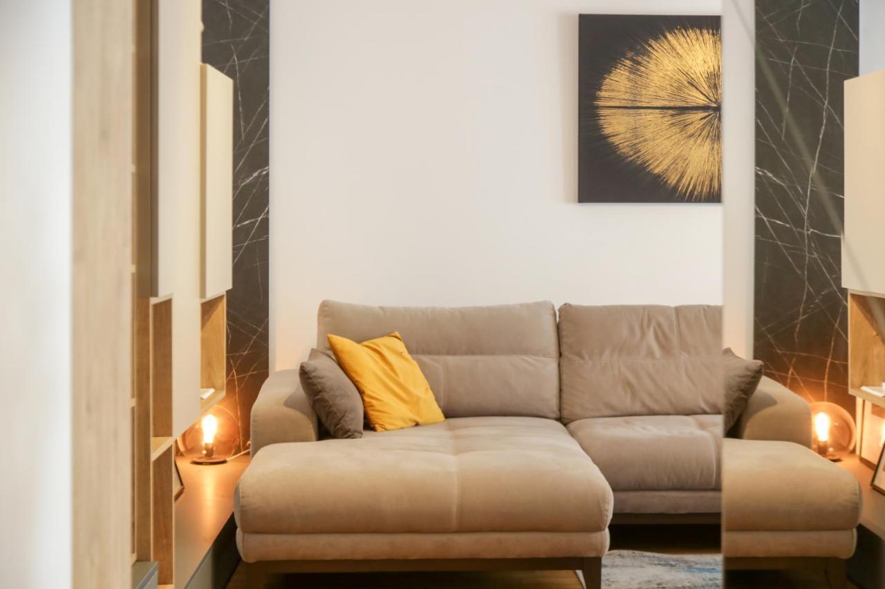Supernova Deluxe Residence Novi Sad Esterno foto