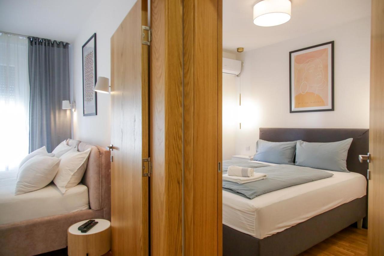 Supernova Deluxe Residence Novi Sad Esterno foto